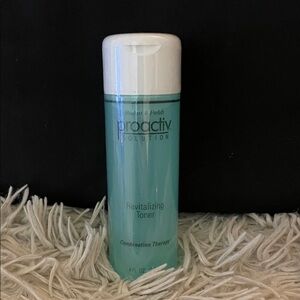 Proactiv Revitalizing Toner - Green NWT